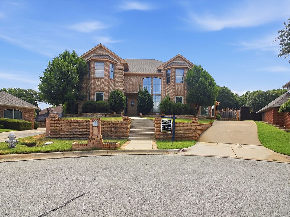 1st image of 6701 Mount Vernon Ct