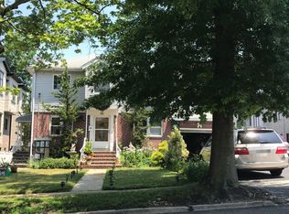 99 W Edsall Blvd, Palisades Park, NJ 07650