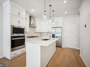 43533 Moorefield Blvd, Ashburn, VA 20148