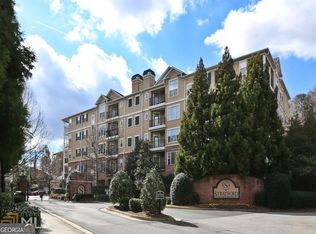 2201 Stratford Cmns, Decatur, GA 30033