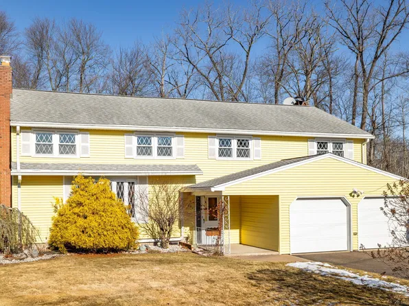 37 Glenwood Drive, Wethersfield, CT 06107