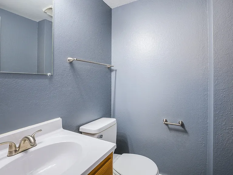 Meridian Meadows Apartments — Photo 17