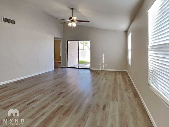 5th image of 4545 N 67th Ave Unit 1107