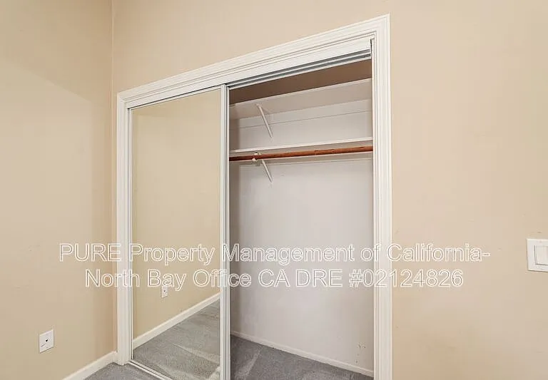 42 Redwood Ct — Photo 21