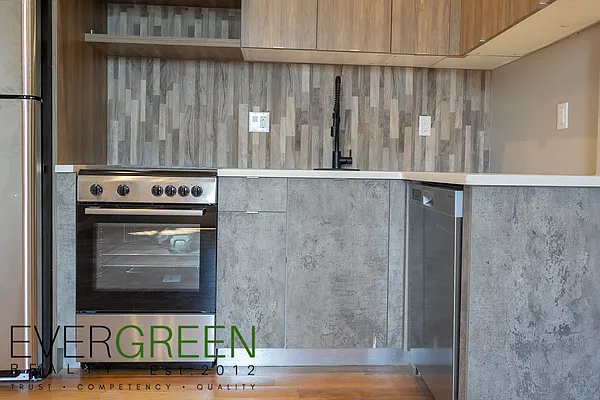 Rented by ERNY LLC | media 6