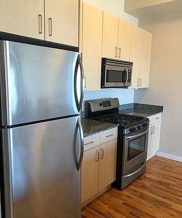 5th image of 1620 S Michigan Ave Unit 615