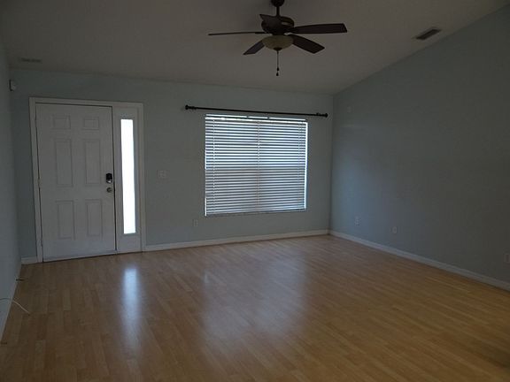 2nd image of 4570 Fernway Dr