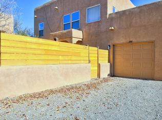 1705 Violetas Rd NW, Albuquerque, NM 87104