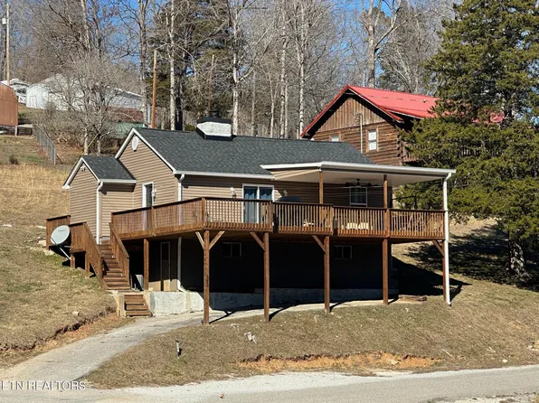 382 Flat Hollow Marina Rd, Speedwell, TN 37870