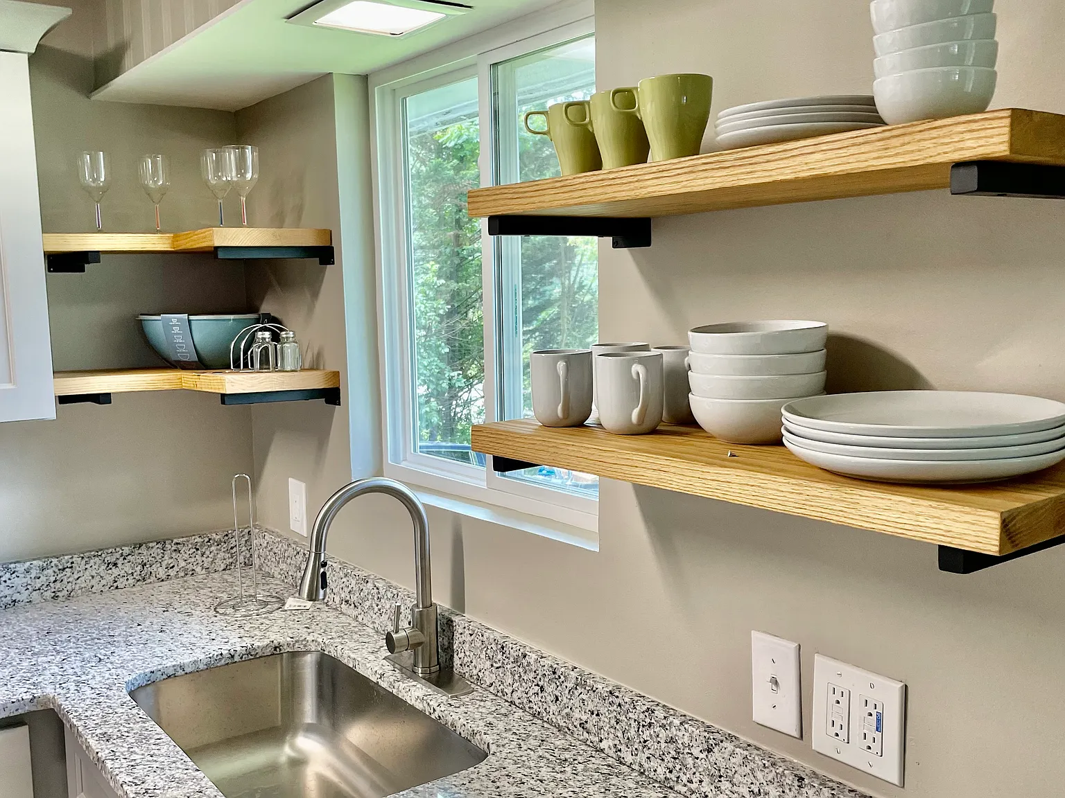 1 bed, $1,400 — Photo 2