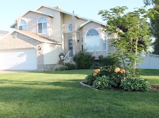 963 W 2350 N, Layton, UT 84041