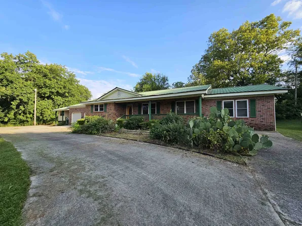 602 Cotaco St NW, Russellville, AL 35653