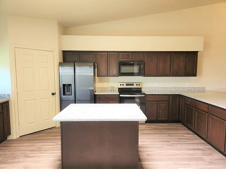 3790 S Brianna Dr — Photo 4