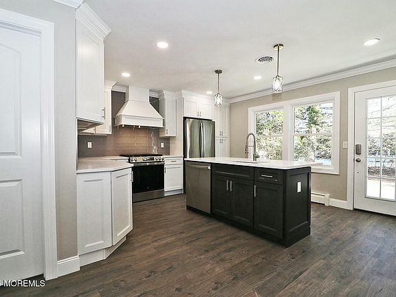 3rd image of 50 Whitaker Drive