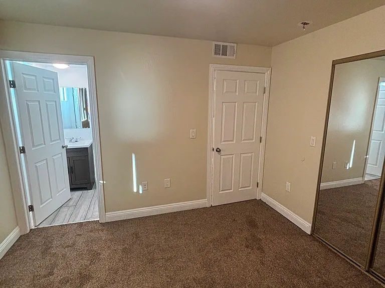 4310 Morgan Ave — Photo 12