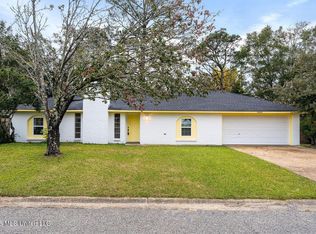 15732 Parkwood Dr S, Gulfport, MS 39503