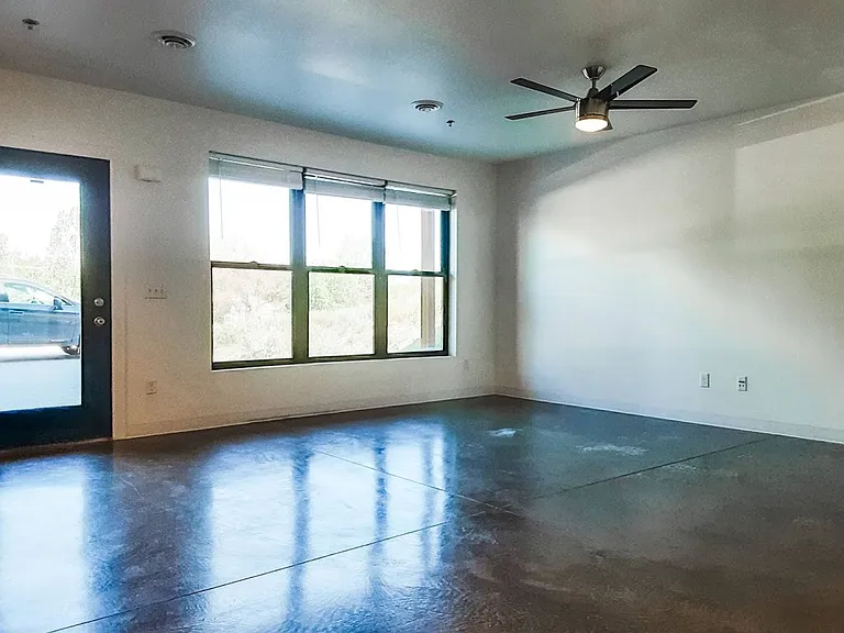 505 N Sheridan Ave — Photo 10