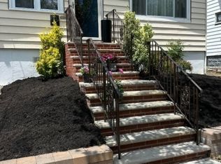 43 Hughes St, Maplewood, NJ 07040
