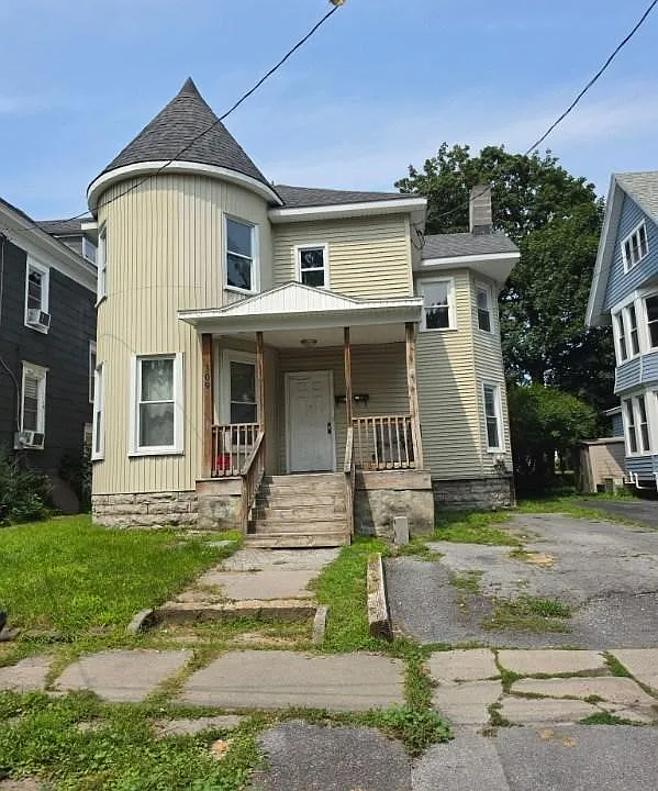 309 Keyes Ave