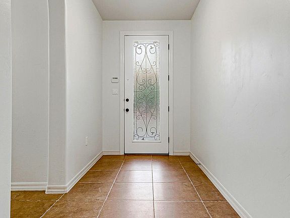 5th image of 7388 Brays Landing Dr