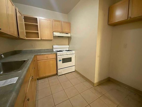 4th image of 206 W 148th St APT 2B