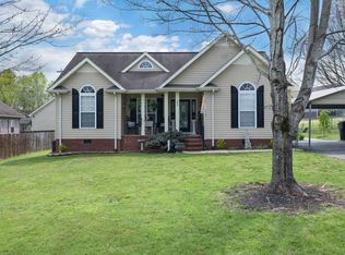 33 Duck Hawk Dr, McMinnville, TN 37110