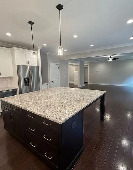 44 Sparkleberry Ln W — Photo 20