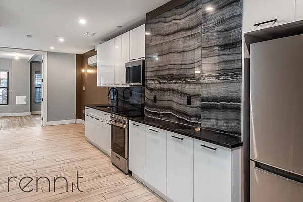 Rented by Rennit Inc. | media 23
