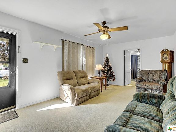 5th image of 909 Haynes St