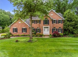 1974 Fairway Dr, Uniontown, OH 44685