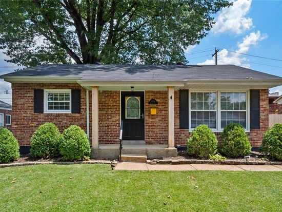 7036 Radom St, Saint Louis, MO 63116