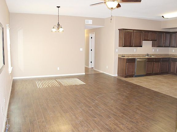 5th image of 14312 Arthur Ashe Ct Unit B