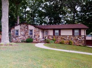 1869 Rosa Cir, Morristown, TN 37814