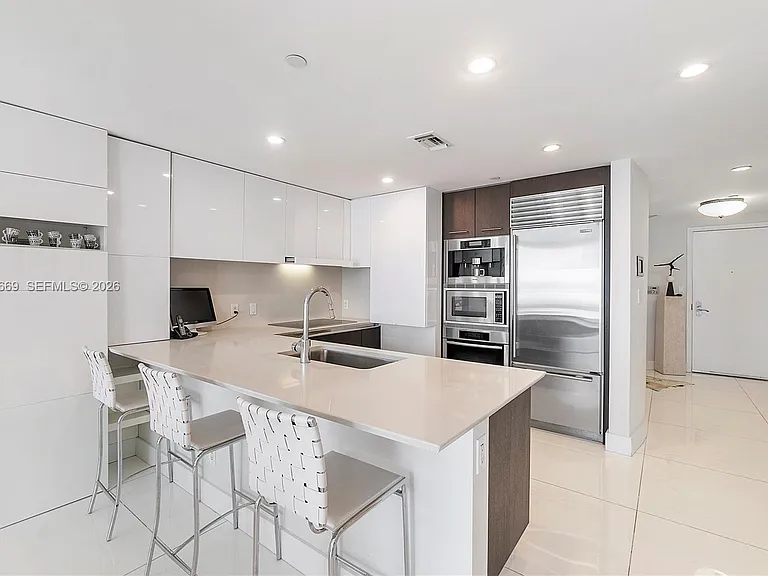 17001 Collins Ave #1703 — Photo 9