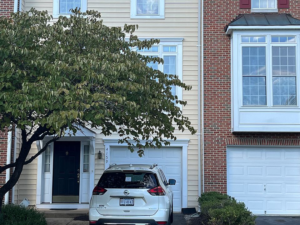1st image of 4159 Fairfax Green Dr