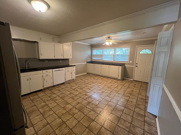 Kitchen (back porch exit)