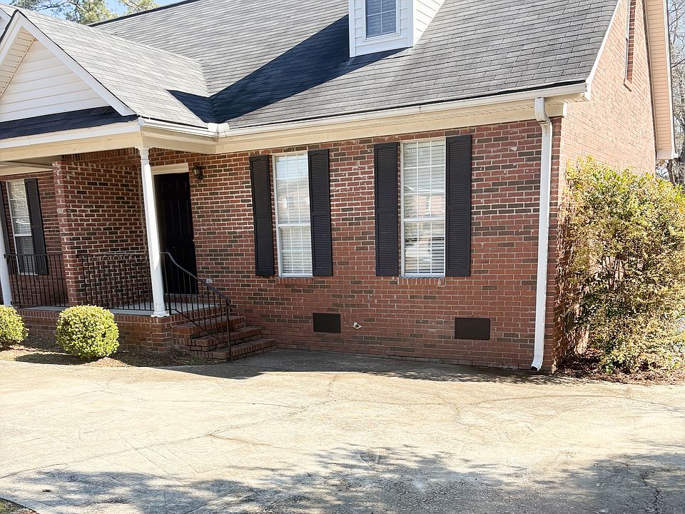 1st image of 1322 Deerwood St #1