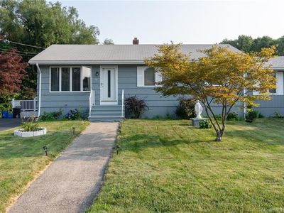 26 Grove St, East Haven, CT, 06512