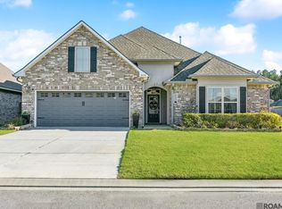 8898 Dalwood Dr, Denham Springs, LA 70726