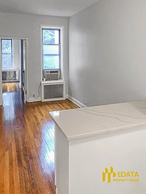 Rented by Gez Group LLC | media 17