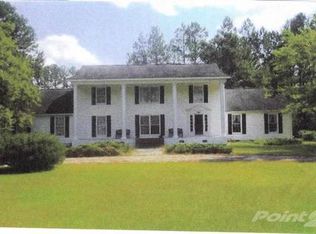 1020 Virginia Dr, Loris, SC 29569