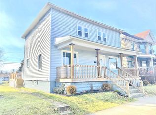 424 W 3rd St, Uhrichsville, OH
