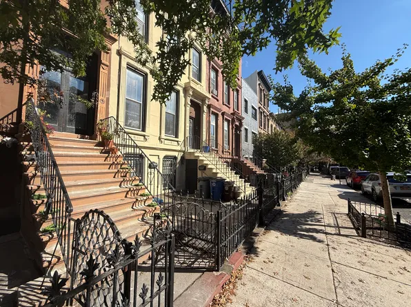 31 Herkimer Street image 19 of 19