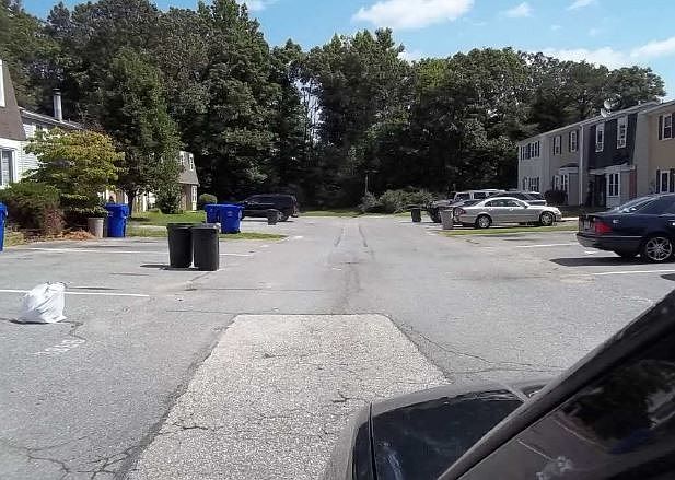 2nd image of 3398 Ryon Ct