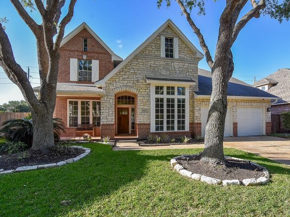 5926 Brook Bend Dr