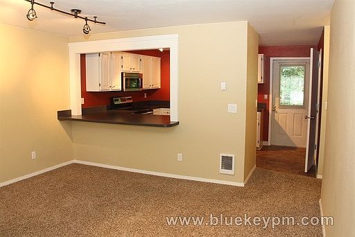 3rd image of 13216 NE Salmon Creek Ave Unit 4K