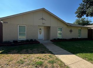 2630 Ashglen Dr, Garland, TX 75043