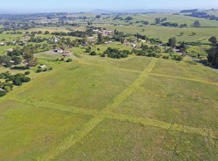 5601 S Gravenstein Highway, Sebastopol, CA 95472