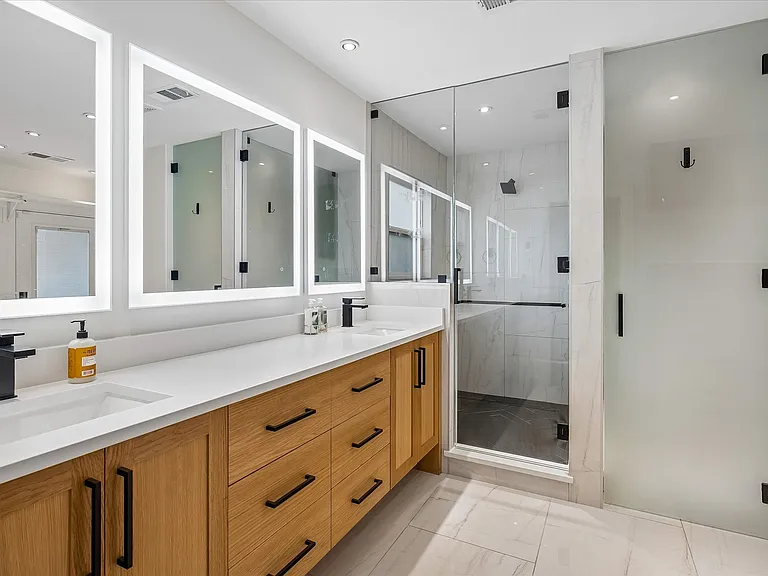 6312 Malcolm Dr — Photo 12