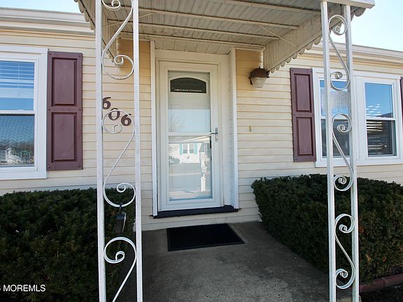 5th image of 606 Jerome Place